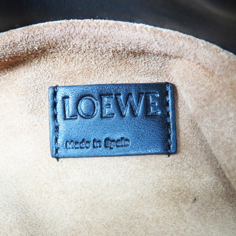 黑色 牛皮 Flamenco Clutch Bell Tassel 肩背包【LOEWE 羅威】 A411FC1X17-5