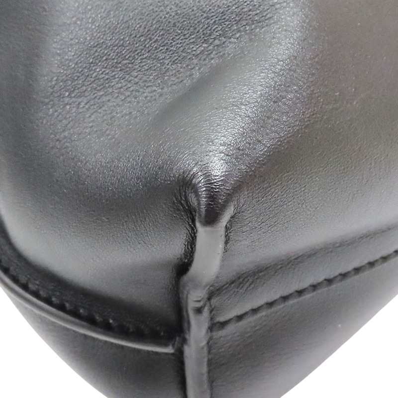 黑色 牛皮 Flamenco Clutch Bell Tassel 肩背包【LOEWE 羅威】 A411FC1X17-10