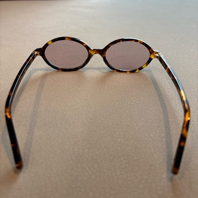 Miu miu 書呆子太陽眼鏡 淺棕 張員瑛爆款-1