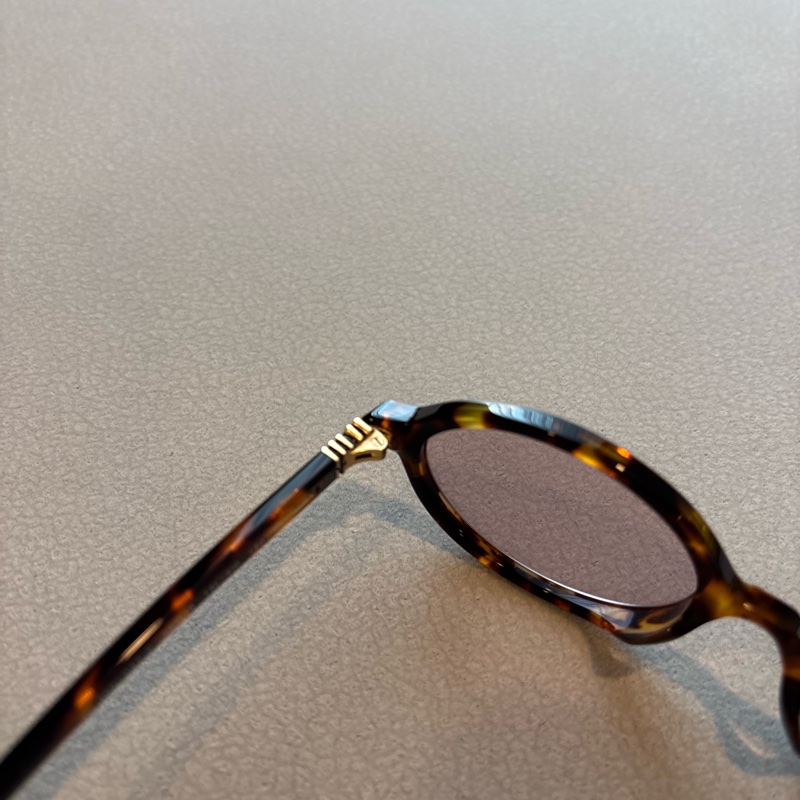 Miu miu 書呆子太陽眼鏡 淺棕 張員瑛爆款-6