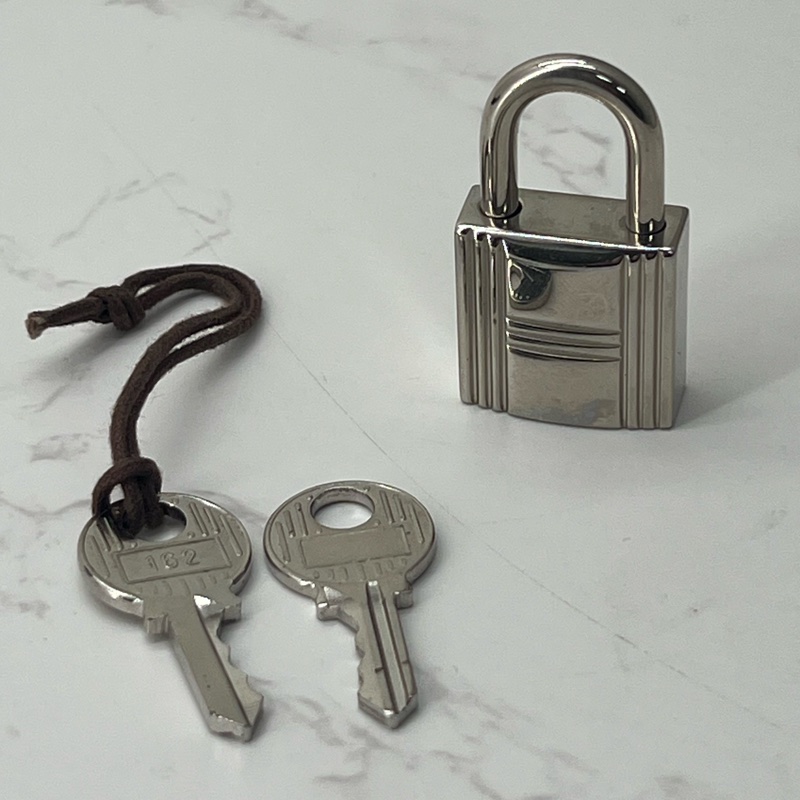 💗香緹國際精品💗 832 Hermes 菜籃子 18 #框N-9