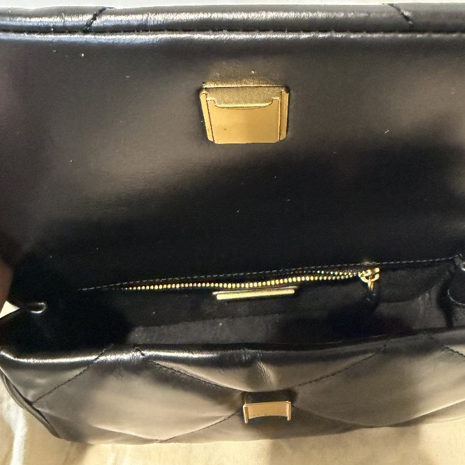 TORY BURCH Kira 納帕皮革鑽石格紋縫線手提/斜背二用包 (黑色)-1