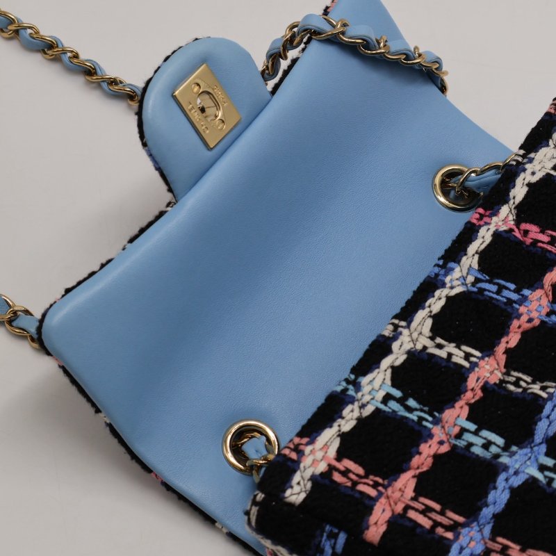 CHANEL 經典口蓋包Mini CF20 -  編織毛呢黑金-8