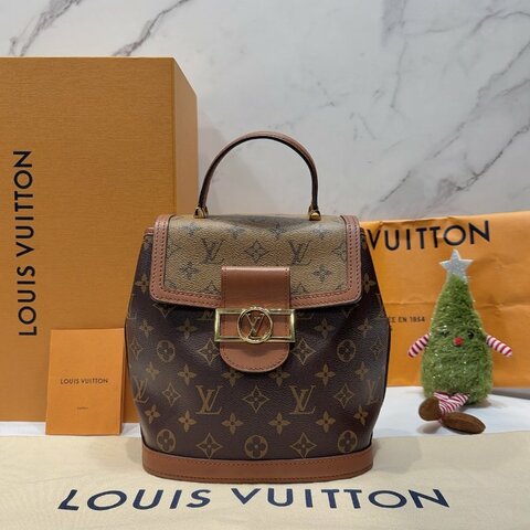 LV 達芙妮雙肩後背包