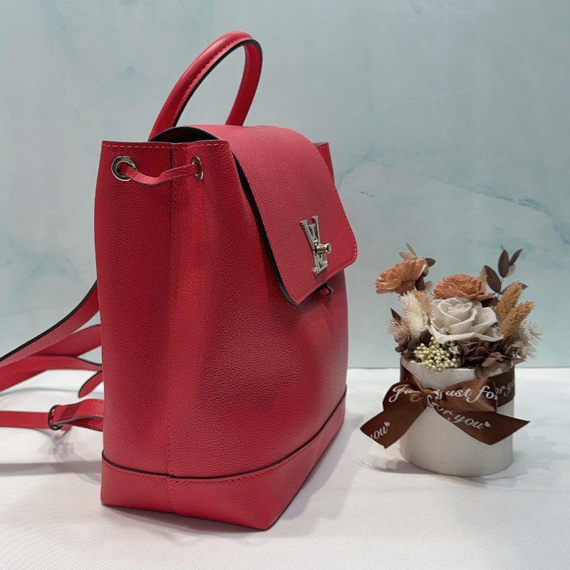 LV Lockme 紅色雙肩後背包-3