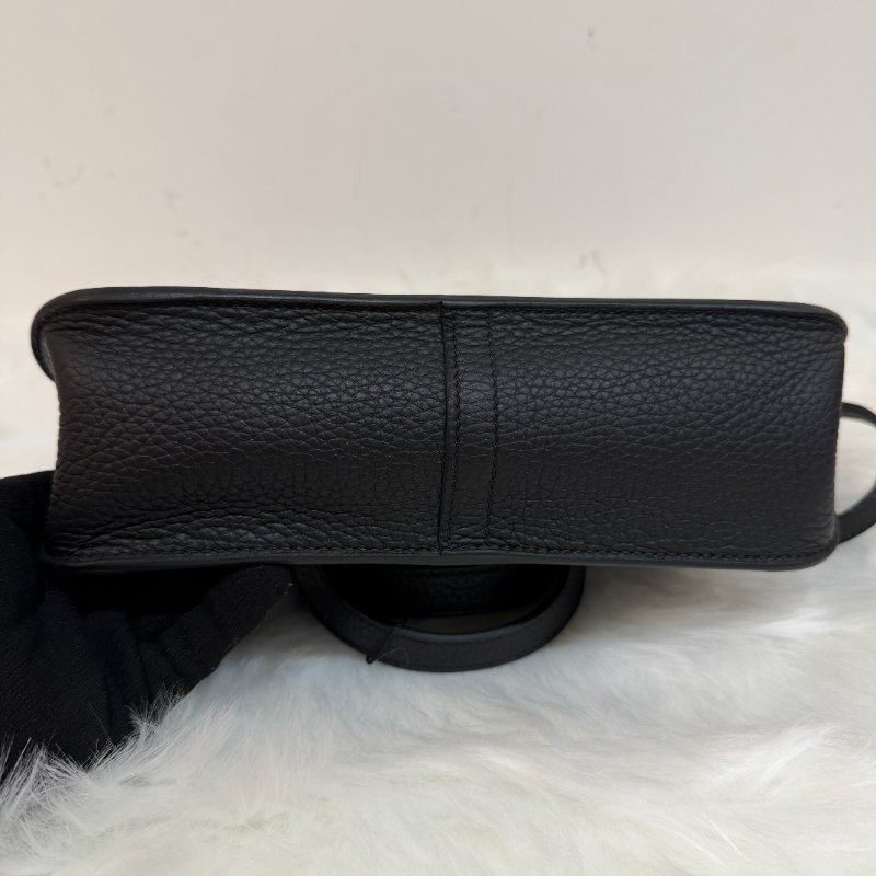 HERMES Halzan 25 - 黑金 W 25 x 17 x 8 cm 近新配件塵袋盒子-6