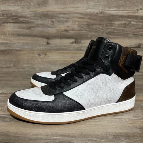 Louis Vuitton路易威登 rivoli系列 老花 黑白 43碼