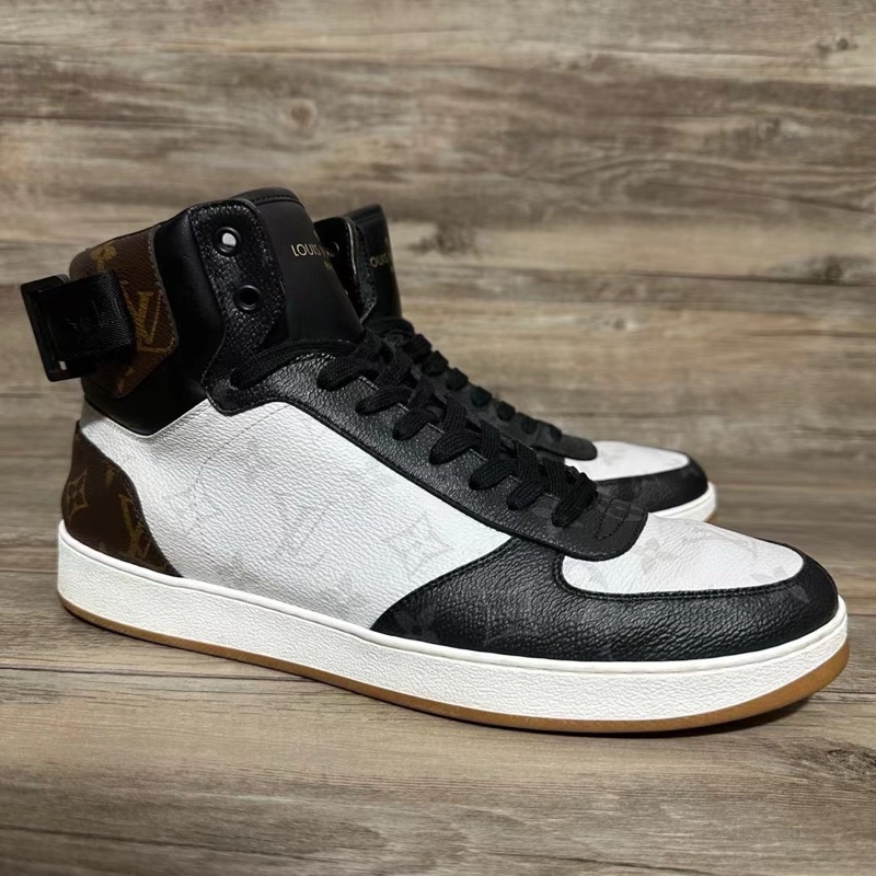 Louis Vuitton路易威登 rivoli系列 老花 黑白 43碼-1