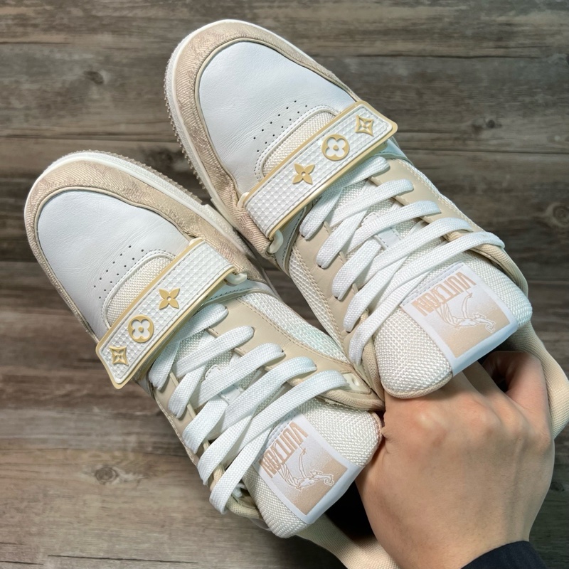 Louis Vuitton路易威登 trainer 魔術貼 卡其色 灰白 41碼-4