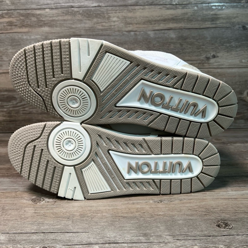 Louis Vuitton路易威登 trainer 魔術貼 卡其色 灰白 41碼-5