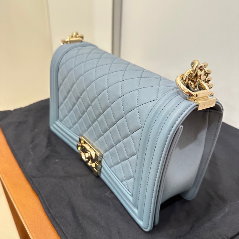 ꧁ Chanel 🖤COCO boy手提/肩背斜背包🤍灰藍色🩵 ꧂-2