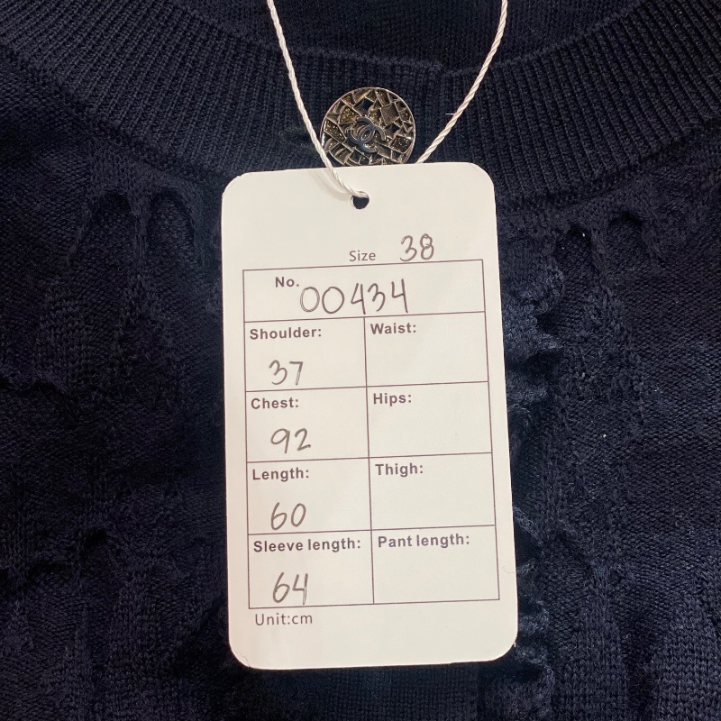 CHANEL top-8
