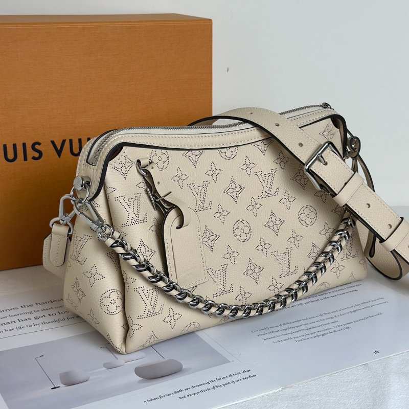 LOUIS VUITTON Hand it all - PM奶油白-2