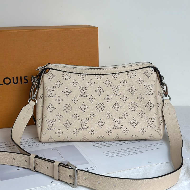 LOUIS VUITTON Hand it all - PM奶油白-4