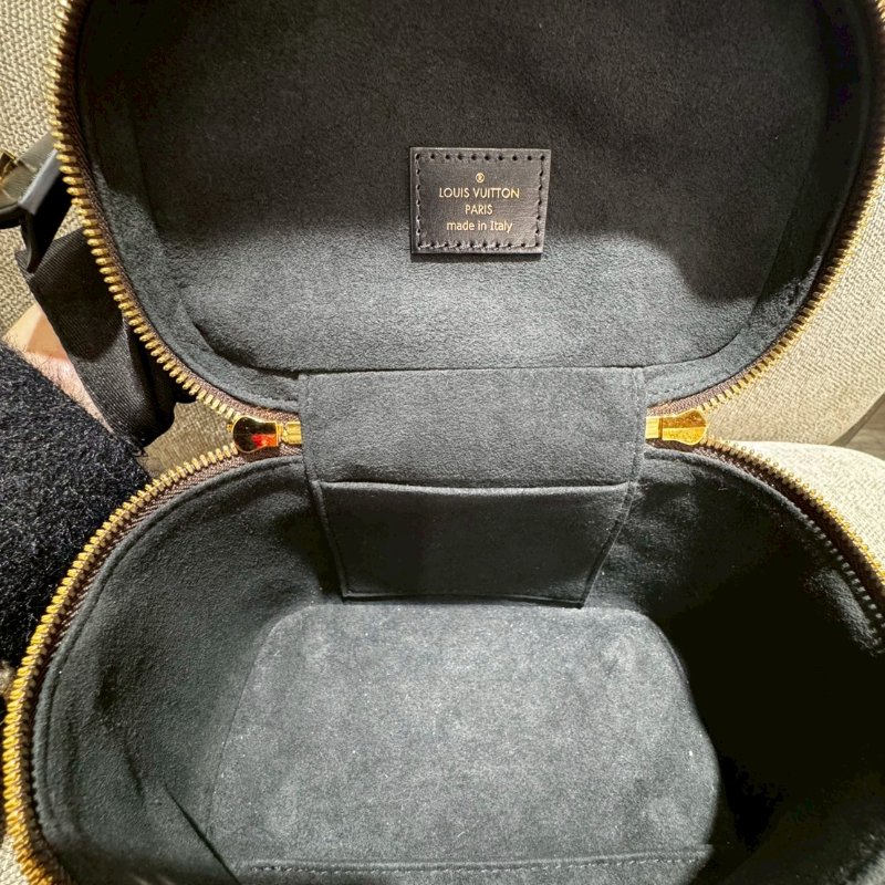 Louis Vuitton 老花兩用化妝包-22