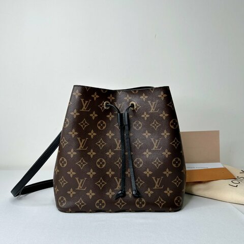 LV NeoNoe MM黑色老花水桶包