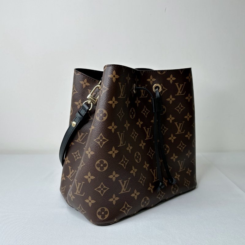 LV NeoNoe MM黑色老花水桶包-3