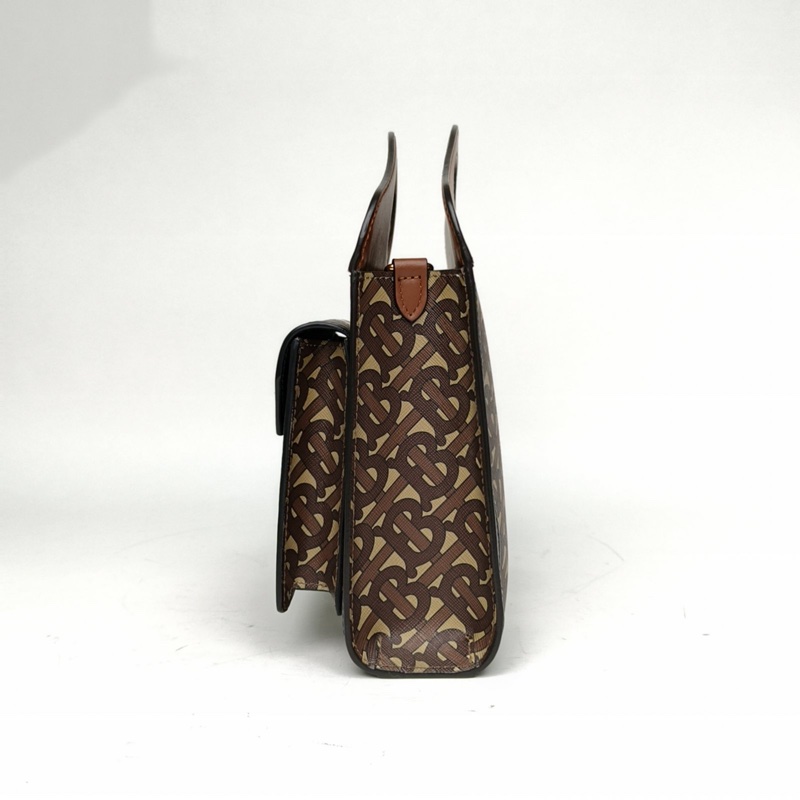 Burberry 印花PVCTBPocket口袋包肩背包-1