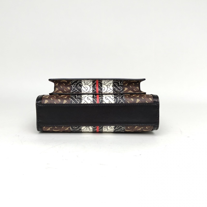 Burberry 印花PVCTBPocket口袋包肩背包-3