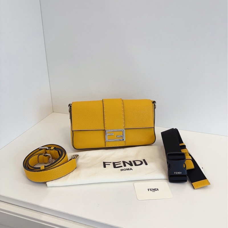 【98新🆕】Fendi baguette 招財黃銀扣 荔枝牛皮 法棍包 雙肩帶 單肩斜挎包-0