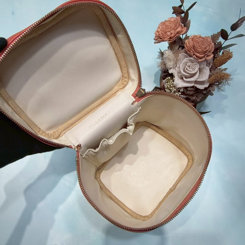 CHANEL 粉橘魚子醬手提化妝箱-4