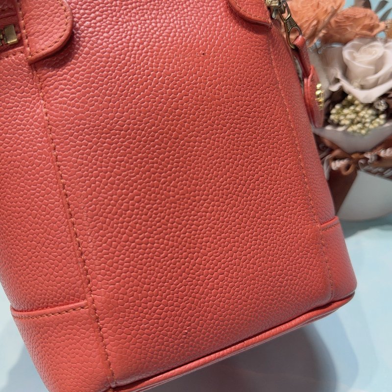 CHANEL 粉橘魚子醬手提化妝箱-6