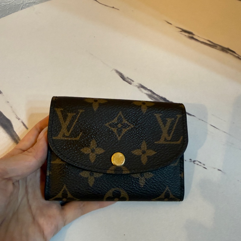 lv 粉色小短夾-0