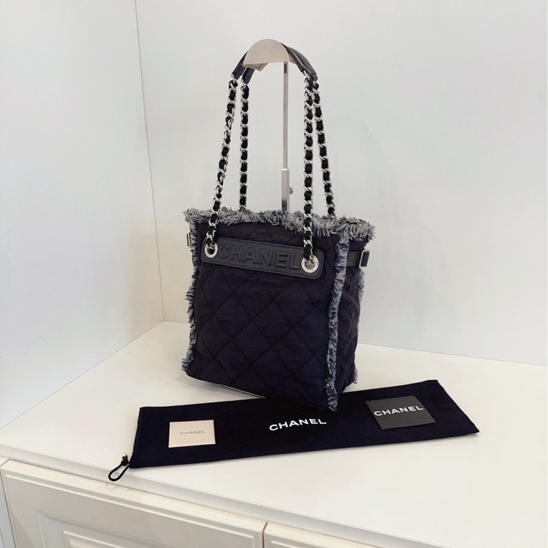 【98新🆕】Chanel 黑銀降落傘菱格沙灘包 小號 small 單肩包-2