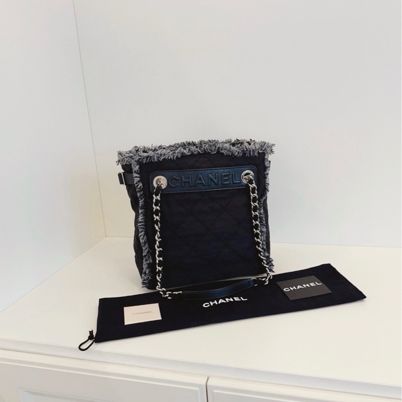 【98新🆕】Chanel 黑銀降落傘菱格沙灘包 小號 small 單肩包-3