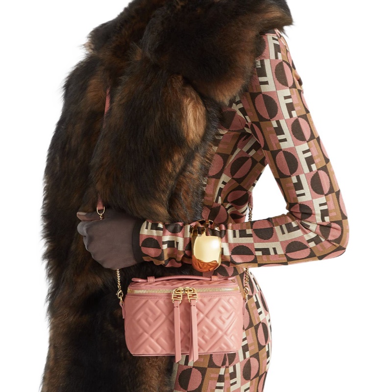 Fendi 女士 Vanity 化妝包均碼碼16cm*8cm*11cm-5