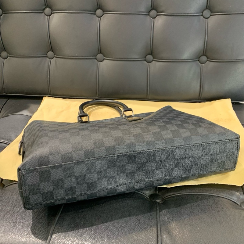 99新 LV棋盘格手提包 有肩带 长 37 x 宽 6 x 高 26 cm-3