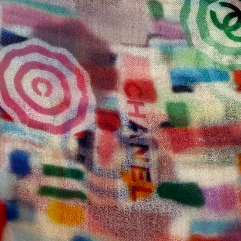 Chanel 紫白黃綠毛圖案克什米爾方巾-2