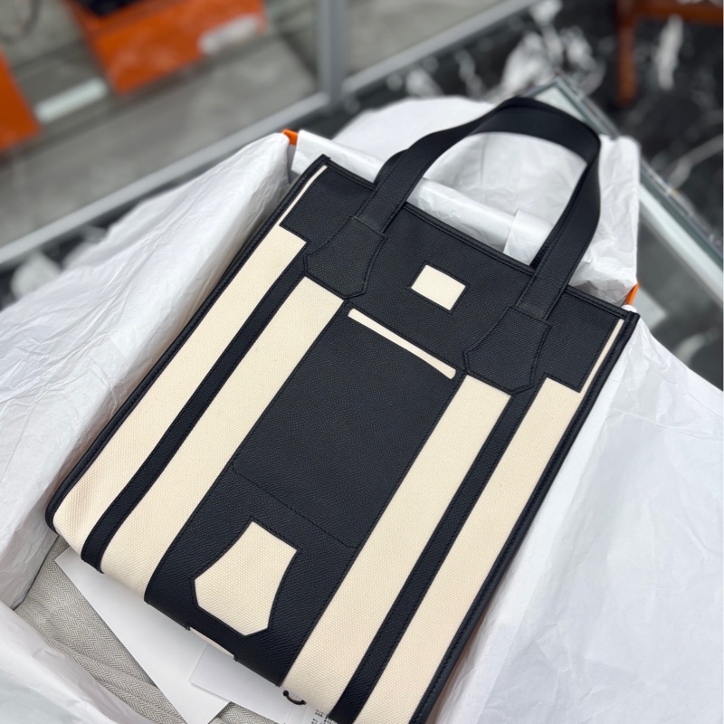 【閒置】 Hermes 黑白熊貓色 Petit H 帆布拼皮托特包-5