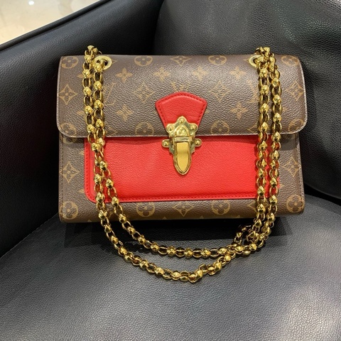 LouisVuitton路易威登 維多利亞拼紅色 有芯片 尺寸：27.0x 17.0x 10.0 cm
