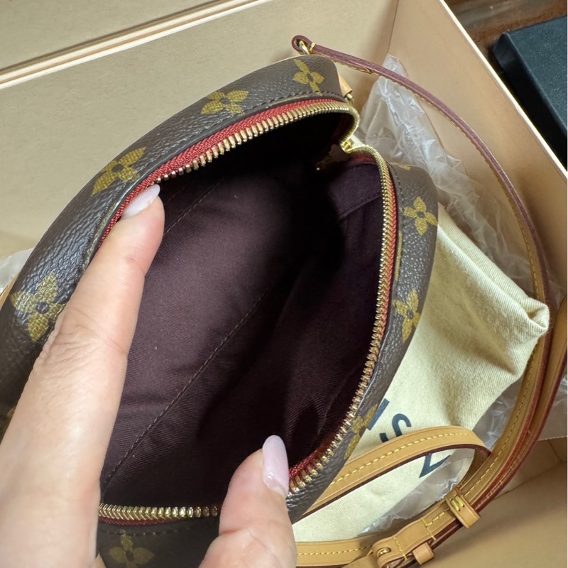 lv 絕版相機包-5