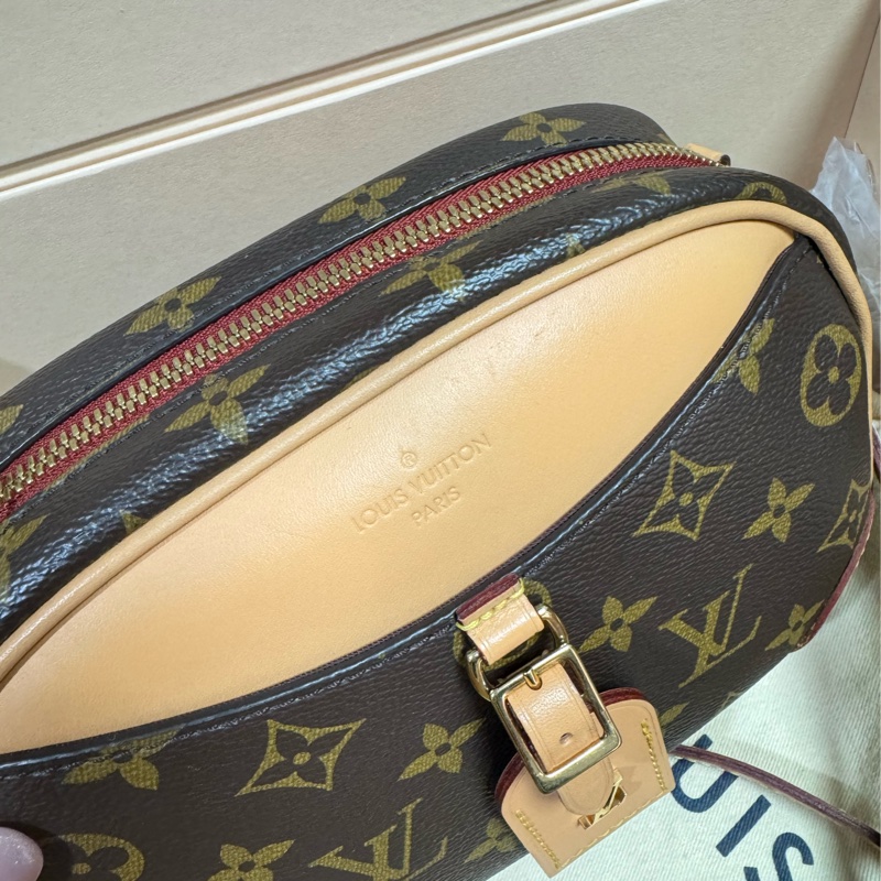 lv 絕版相機包-24