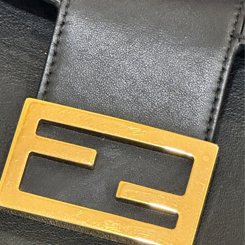 Fendi 可頌 法式隨性Hobo 包Croissant Bag M號近全新-0