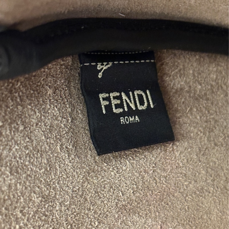 Fendi 可頌 法式隨性Hobo 包Croissant Bag M號近全新-13