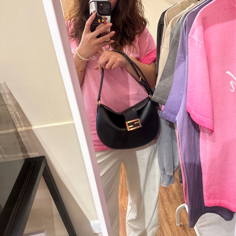 Fendi 可頌 法式隨性Hobo 包Croissant Bag small近全新-10