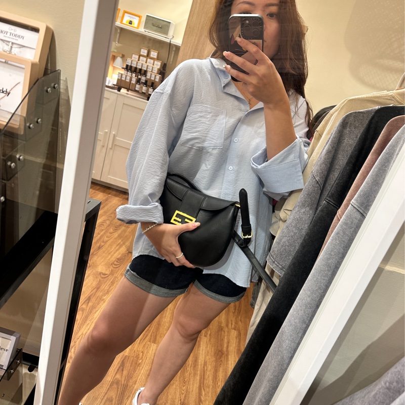 Fendi 可頌 法式隨性Hobo 包Croissant Bag small近全新-13