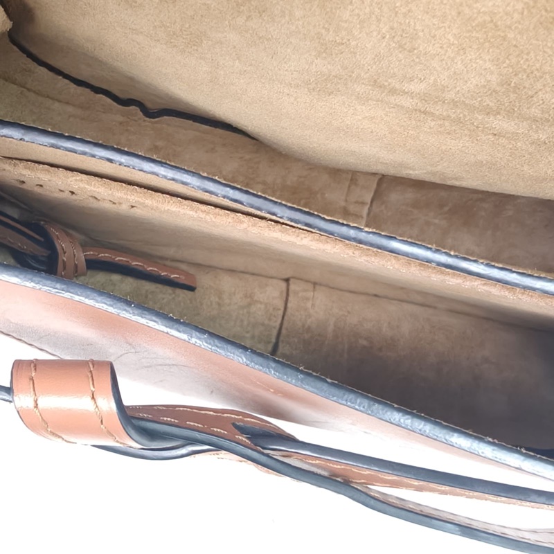 LOEWE Gate馬鞍斜跨包小號棕色牛皮-4