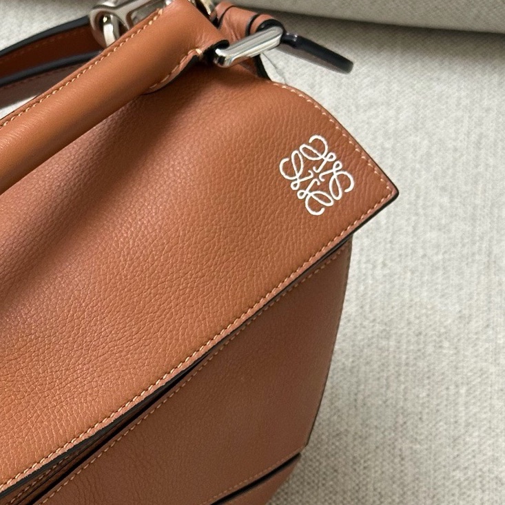 羅意威/Loewe 手袋  dazzle 小號 尺寸240*100*160mm-4