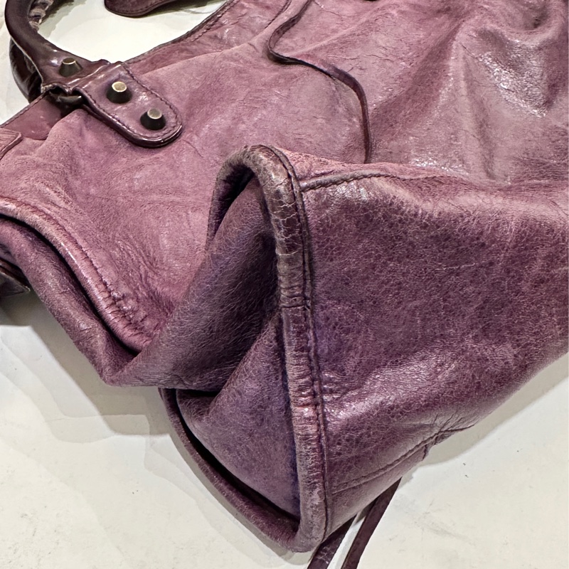 巴黎世家紫色經典機車包city 復古色卯釘-13