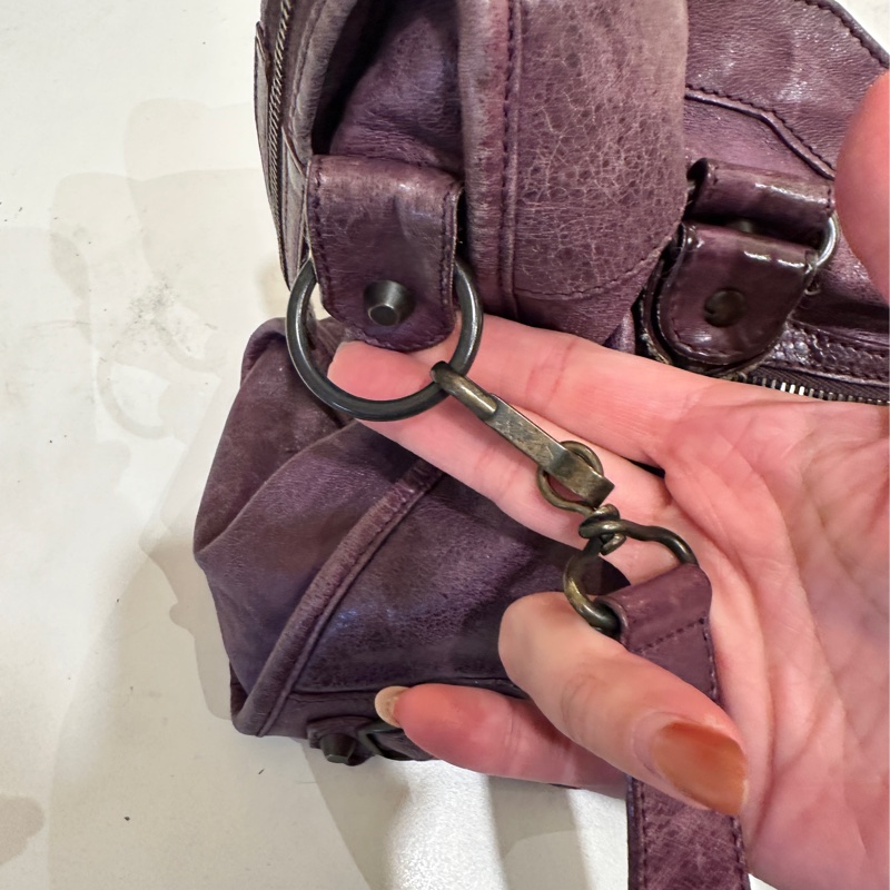 巴黎世家紫色經典機車包city 復古色卯釘-23