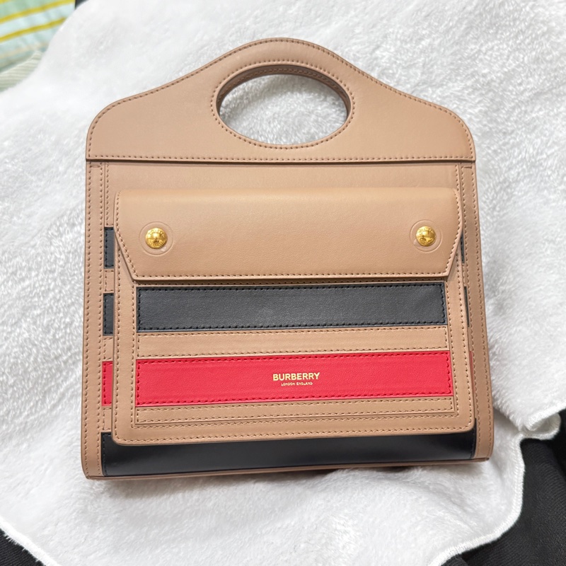 全新 BURBERRY 全皮 焦糖 奶茶 三色斜背手提兩用包 8036791 POCKET BAG-6