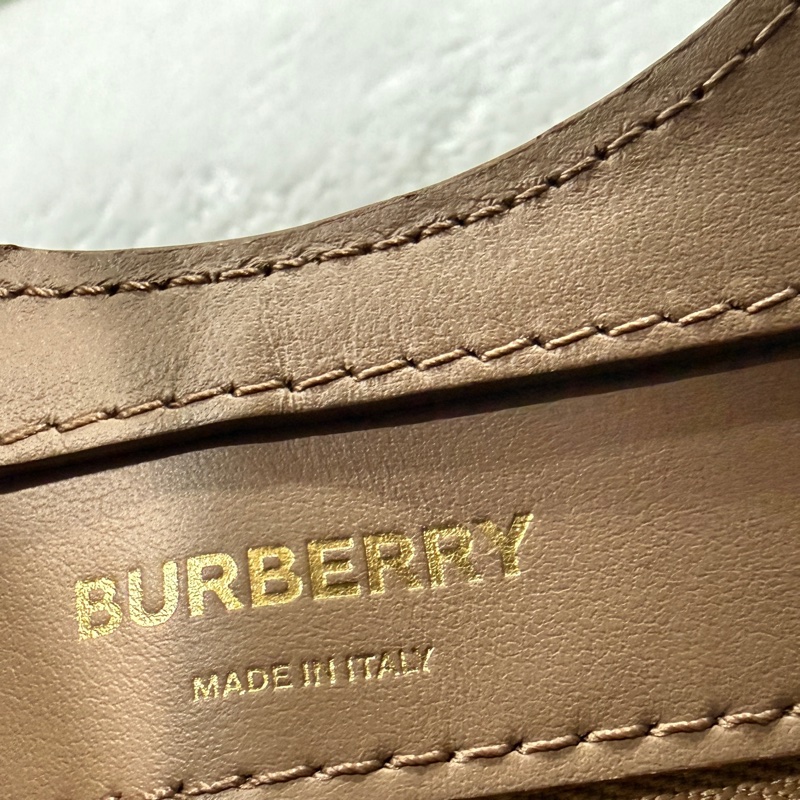 全新 BURBERRY 全皮 焦糖 奶茶 三色斜背手提兩用包 8036791 POCKET BAG-13