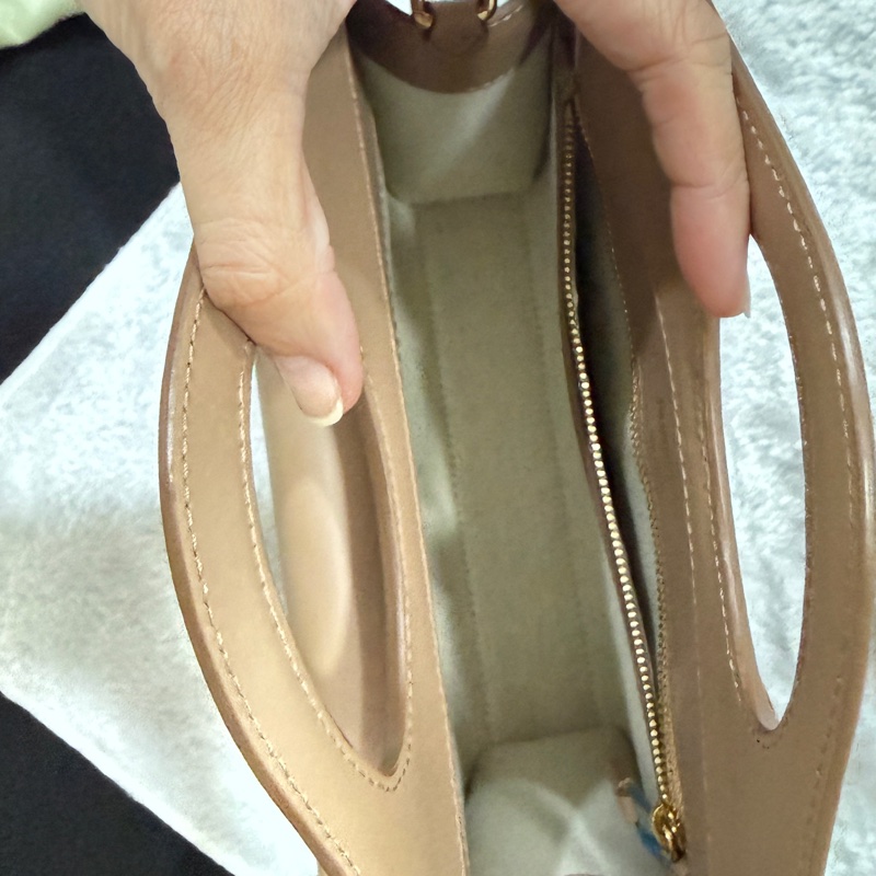 全新 BURBERRY 全皮 焦糖 奶茶 三色斜背手提兩用包 8036791 POCKET BAG-14