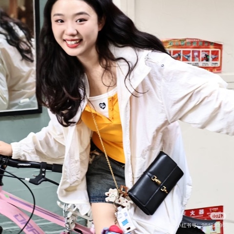 gucci Jackie1961 黑金 Woc 鏈條包19*10 98新配件肩帶塵袋