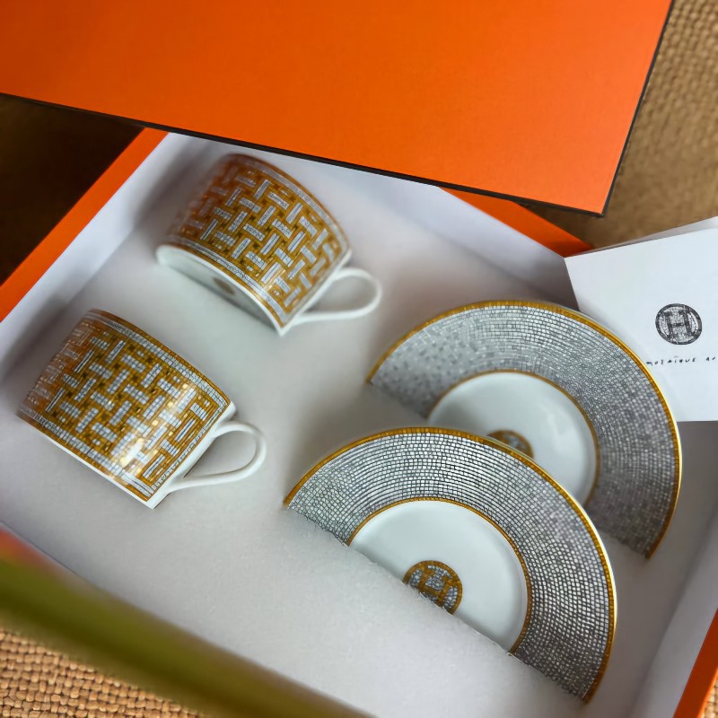 🔥全新💯愛馬仕超熱門款 金馬賽茶杯 Mosaique au 24 gold茶杯與杯碟 兩入組-3