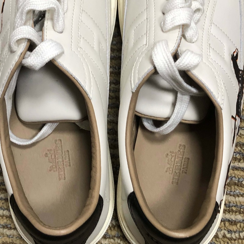 98新愛馬仕hermes小白鞋板鞋40碼 無附件-3